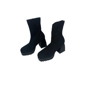 Black Heeled Boots